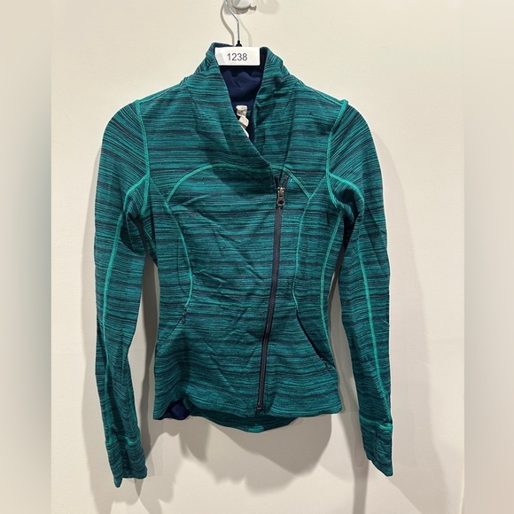 Lululemon Precision Jacket - Picture 1 of 3